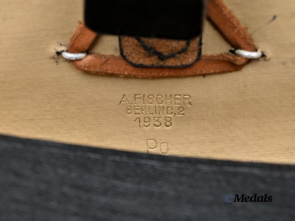 germany,_ordnungspolizei._a_schutzpolizei_ammunition_cartouche,_by_albert_fischer_e_medals__g61672_8