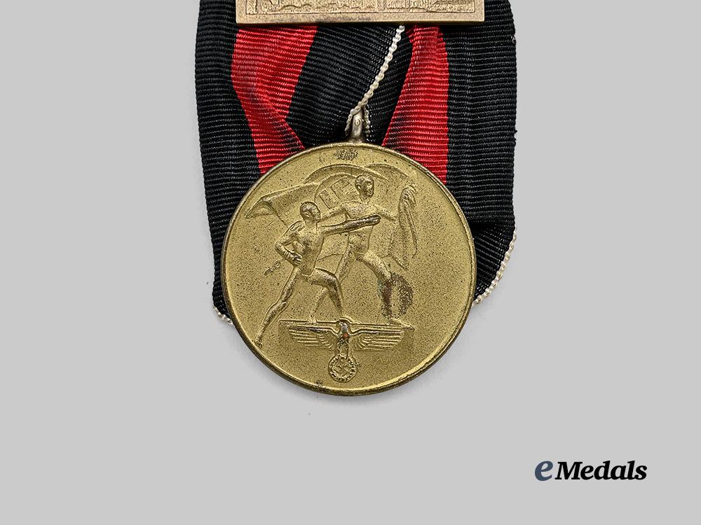germany,_third_reich._a_sudetenland_medal,_with_prague_castle_bar,_on_parade_mount_e_medals__g61680_3