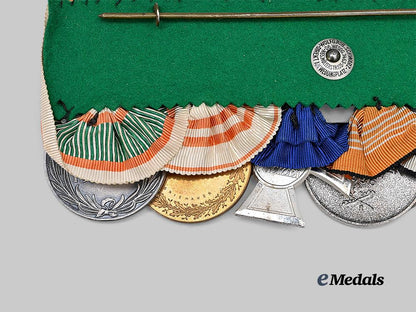 germany,_imperial._a_medal_bar_for_first_world_war_and_third_reich_police_service,_with_case,_by_wolfgang_robert_schwarz_e_medals__g61687_9