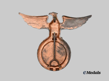 germany,_third_reich._a_patriotic_desk_eagle_e_medals__g61688_4