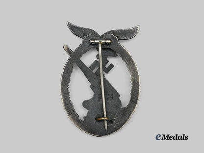 germany,_luftwaffe._a_flak_badge,_second_pattern,_by_c._e._juncker_e_medals__g61694_3