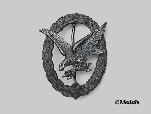 germany,_luftwaffe._a_radio_operator_and_air_gunner_badge,_by_wilhelm_deumer_e_medals__g61699_2