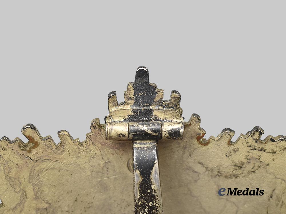 germany,_wehrmacht._a_rare_german_cross_in_silver,_heavy_version,_by_deschler&_sohn_e_medals__g61706_10