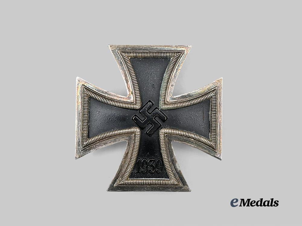 germany,_wehrmacht._a1939_iron_cross_i_class,_brass_core_version_with_case,_by_ferdinand_hoffstätter_e_medals__g61717_5