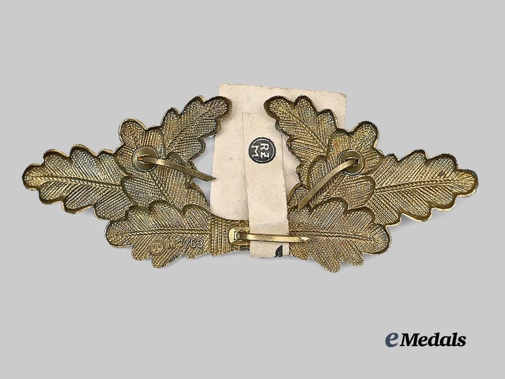 germany,_n_s_d_a_p._a_mint_political_leader’s_visor_cap_wreath_e_medals__g61718_3