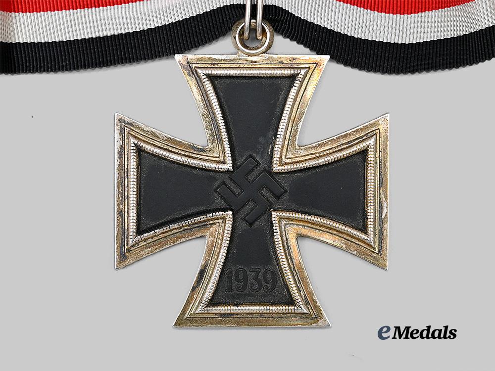 germany,_wehrmacht._a1939_grand_cross_of_the_iron_cross,_exhibition_example_by_rudolf_souval,_c.1960_e_medals__g61722_5