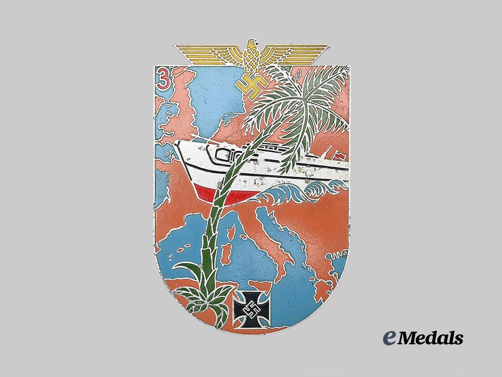 germany,_kriegsmarine._a3._schnellboot-_flottille_commemorative_plaque,_with_s.136_dedication_e_medals__g61731_3