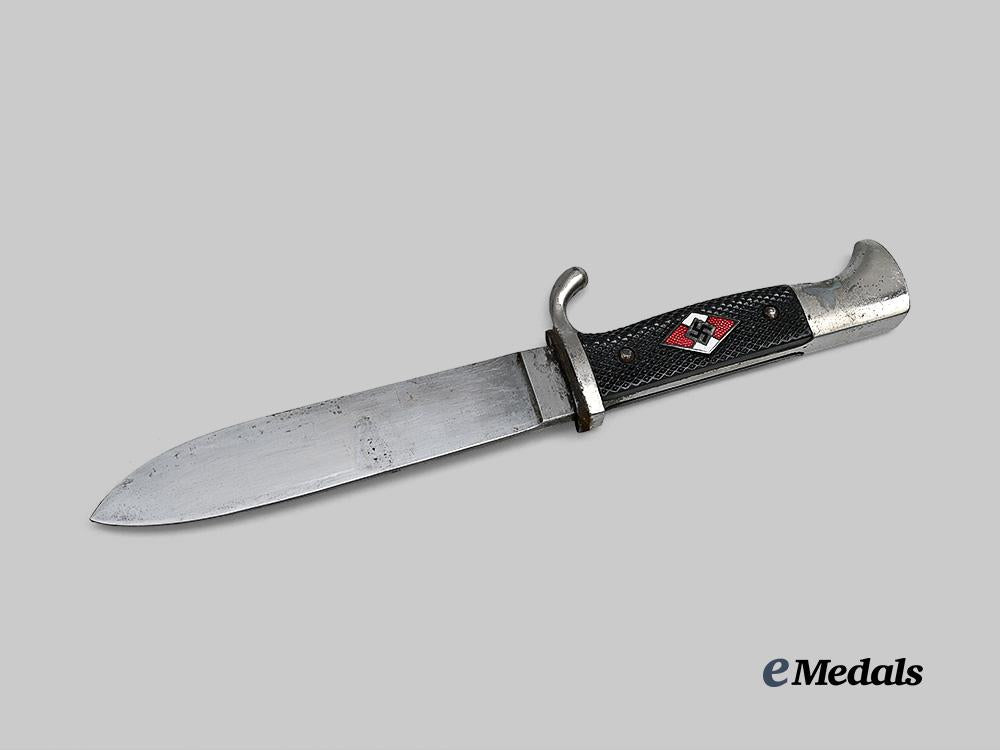 germany,_h_j._a_member’s_knife,_by_e.&_f._hörster_e_medals__g61739_4