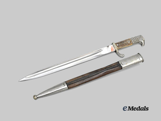 germany,_ordnungspolizei._a_dress_bayonet,_long_version,_by_f._w._höller_e_medals__g61742_3