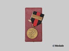 Germany, Third Reich. An Entry Into The Sudetenland Commemorative Medal & Clasp, In Case Of Issue