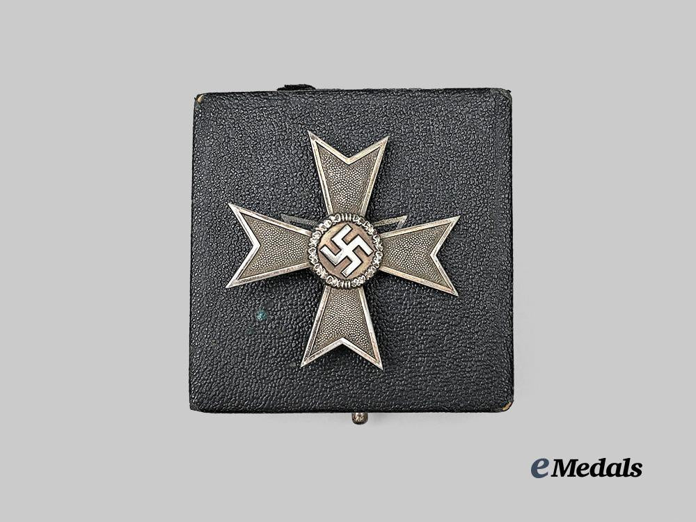 germany,_wehrmacht._a_war_merit_cross_i_class,_with_case,_by_steinhauer&_lück_e_medals__g61754_4