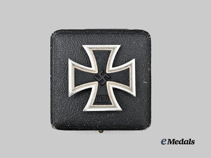germany,_wehrmacht._a"_minty"1939_iron_cross_i_class,_with_case,_by_wilhelm_deumer_e_medals__g61755_4