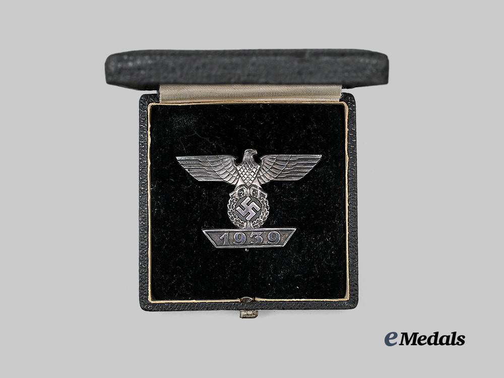 germany,_wehrmacht._a1939_clasp_to_the_iron_cross_i_class,_with_case,_by_eugen_schmidhäussler_e_medals__g61757_3