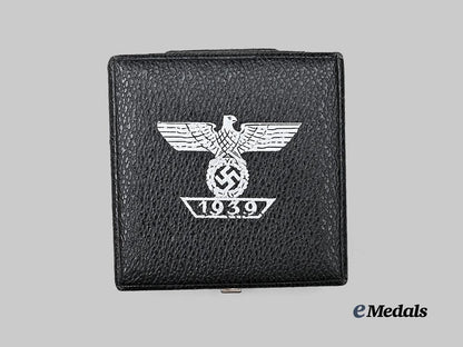 germany,_wehrmacht._a_mint1939_clasp_to_the_iron_cross_i_class,_with_case,_type_a_by_b._h._mayer_e_medals__g61758_2