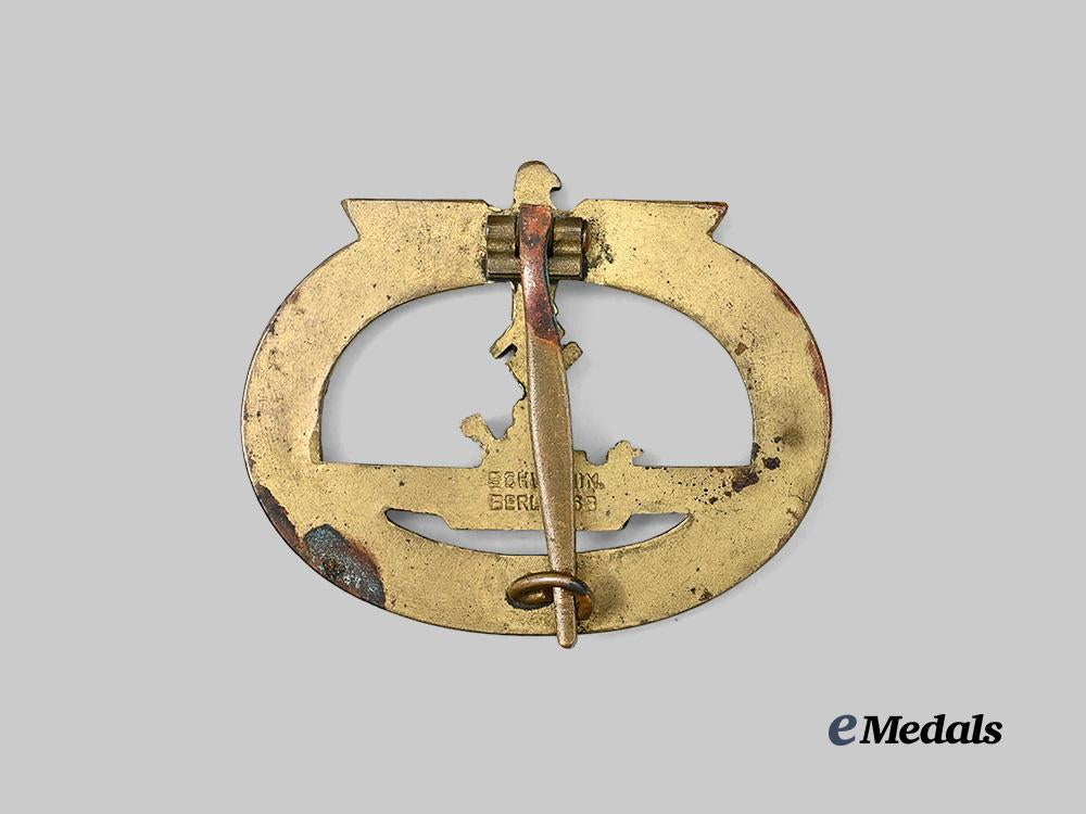 germany,_kriegsmarine._a_u-_boat_war_badge,_variation1,_by_schwerin_e_medals__g61760_3