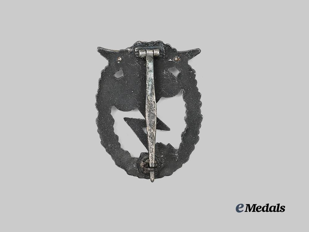 germany,_luftwaffe._a_ground_assault_badge,_by_rudolf_karneth_e_medals__g61762_3