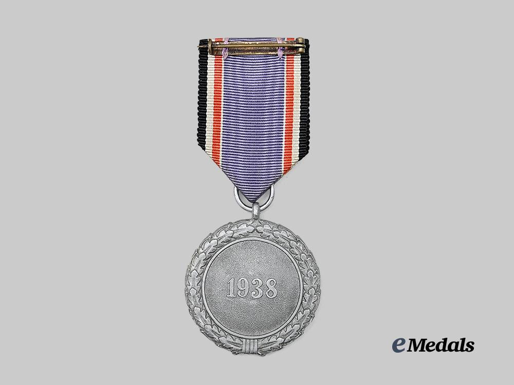 germany,_third_reich._an_air_defence_honour_decoration,_i_i_class_medal,_with_case_e_medals__g61764_7
