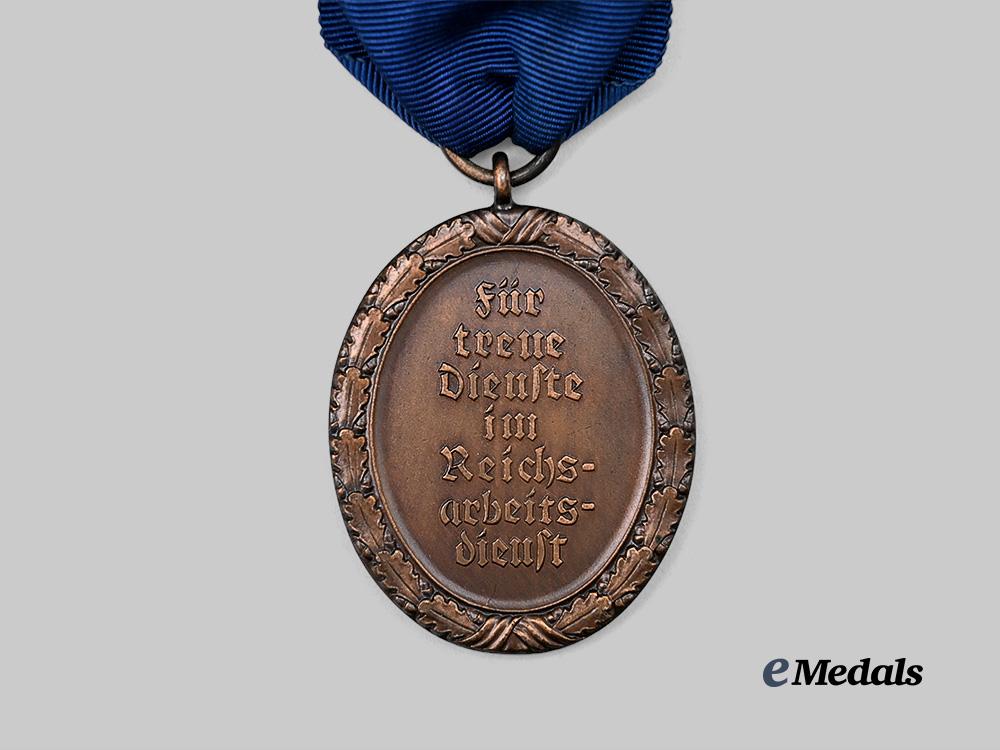 germany,_rad._a_reich_labour_service_long_service_medal,_iv_class_for4_years,_women’s_version_e_medals__g61771_5