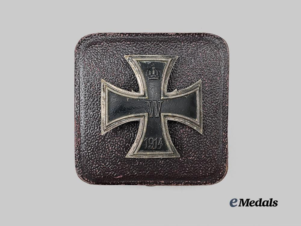 germany,_imperial._a1914_iron_cross_i_class,_by_carl_dillenius,_with_case_e_medals__g61774_4