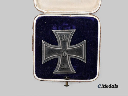 germany,_imperial._a1914_iron_cross_i_class,_by_carl_dillenius,_with_case_e_medals__g61775_3