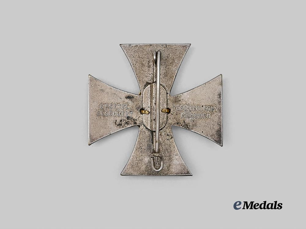 germany,_weimar_republic._a_fkb(_front_fighter’s_league)_honour_cross_e_medals__g61780_3