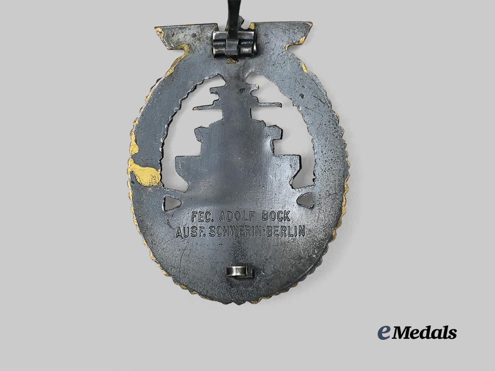 germany,_kriegsmarine._a_high_seas_fleet_badge,_variation2,_by_schwerin_e_medals__g61785_4