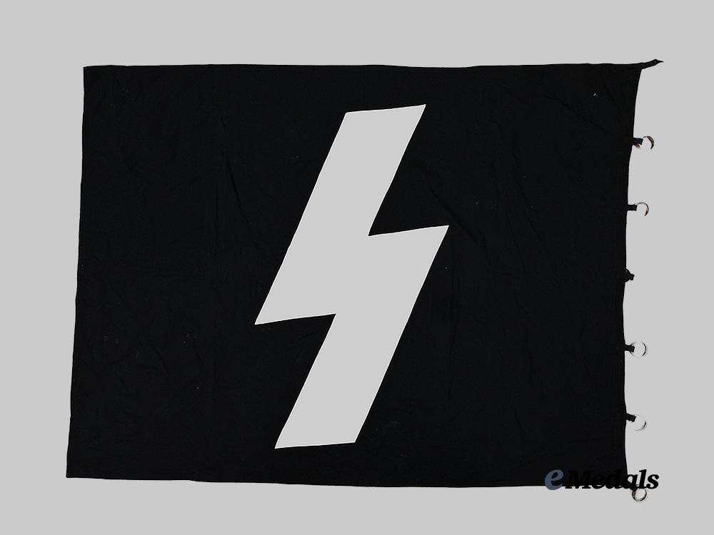 germany,_h_j._a_large_h_j_fähnlein_flag_e_medals__g61791_2