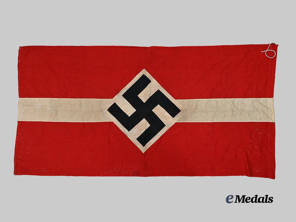 germany,_h_j._a_camp_flag,_by_bernard_richter_fahnenfabrik_e_medals__g61792_2
