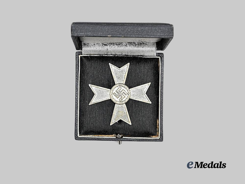 germany,_wehrmacht._a_war_merit_cross_i_class,_with_case,_by_karl_gschiermeister_e_medals__g61811_3