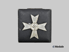 Germany, Wehrmacht. A War Merit Cross I Class, with Case, by Karl Gschiermeister