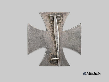 germany,_wehrmacht._a1939_iron_cross_i_class,_by_klein&_quenzer_e_medals__g61818_3