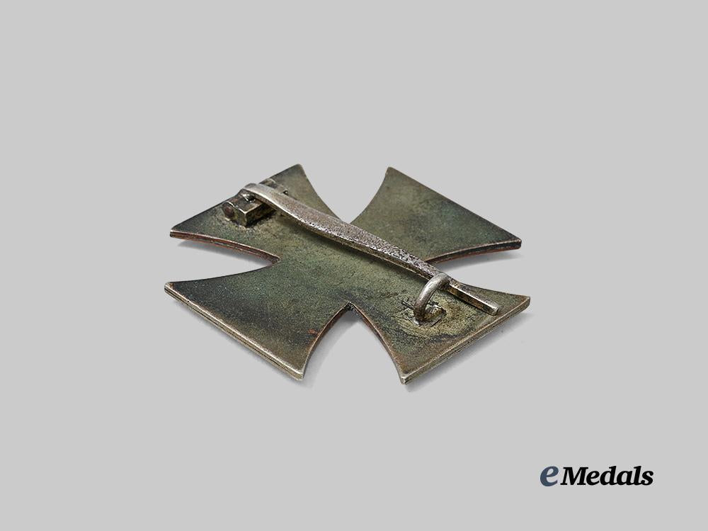 germany,_wehrmacht._a1939_iron_cross_i_class,_by_klein&_quenzer_e_medals__g61826_4