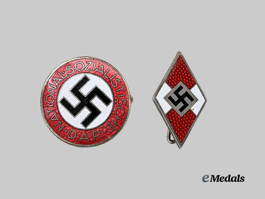 germany,_third_reich._a_pair_of_membership_badges,_n_s_d_a_p_and_h_j_issue_e_medals__g61827_2