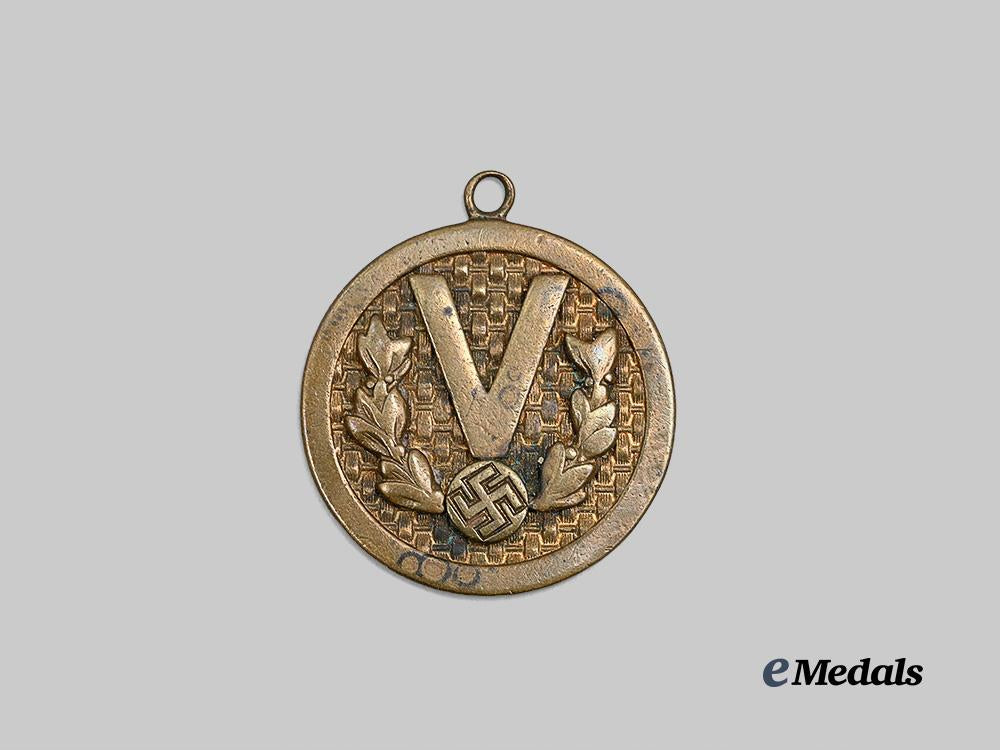 germany,_third_reich._a_patriotic_pendant_e_medals__g61836_2
