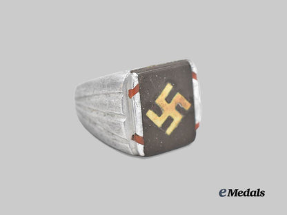 germany,_third_reich._a_patriotic_ring_e_medals__g61847_3