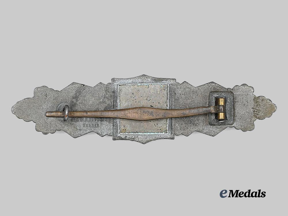 germany,_wehrmacht._a_close_combat_clasp,_bronze_grade,_third_pattern_by_friedrich_linden_e_medals__g61852_3