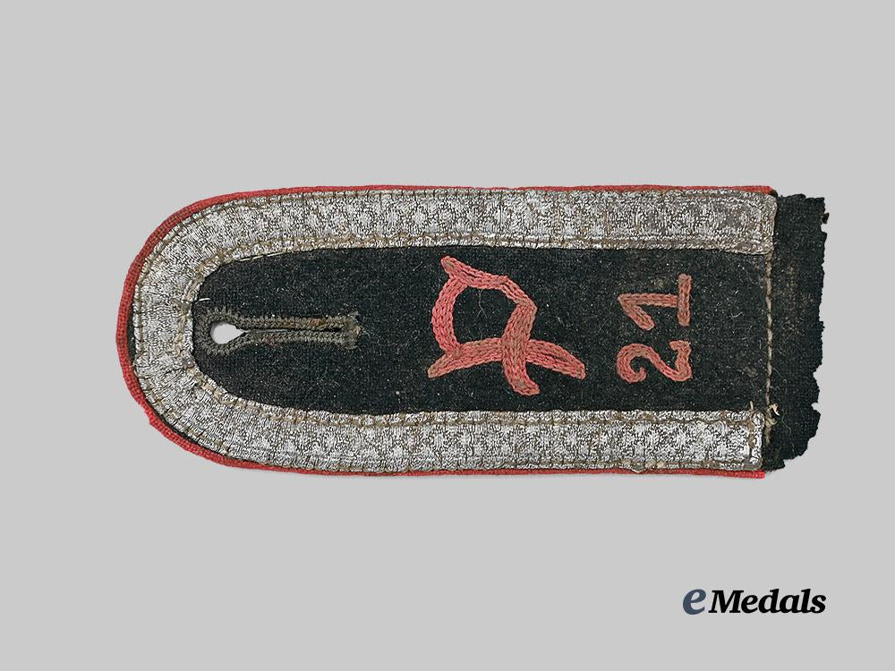 germany,_heer._a_shoulder_strap_for_an_unteroffizier_of_panzerjäger-_abteilung21_e_medals__g61860_2