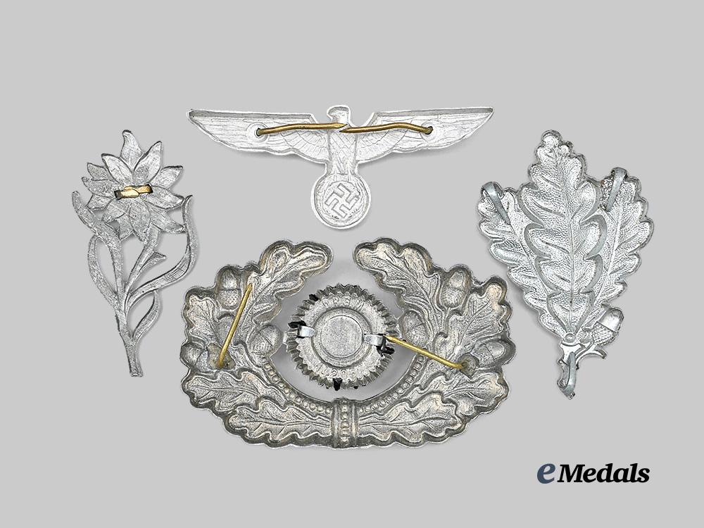 germany,_wehrmacht._a_mixed_lot_of_insignia_e_medals__g61865_2
