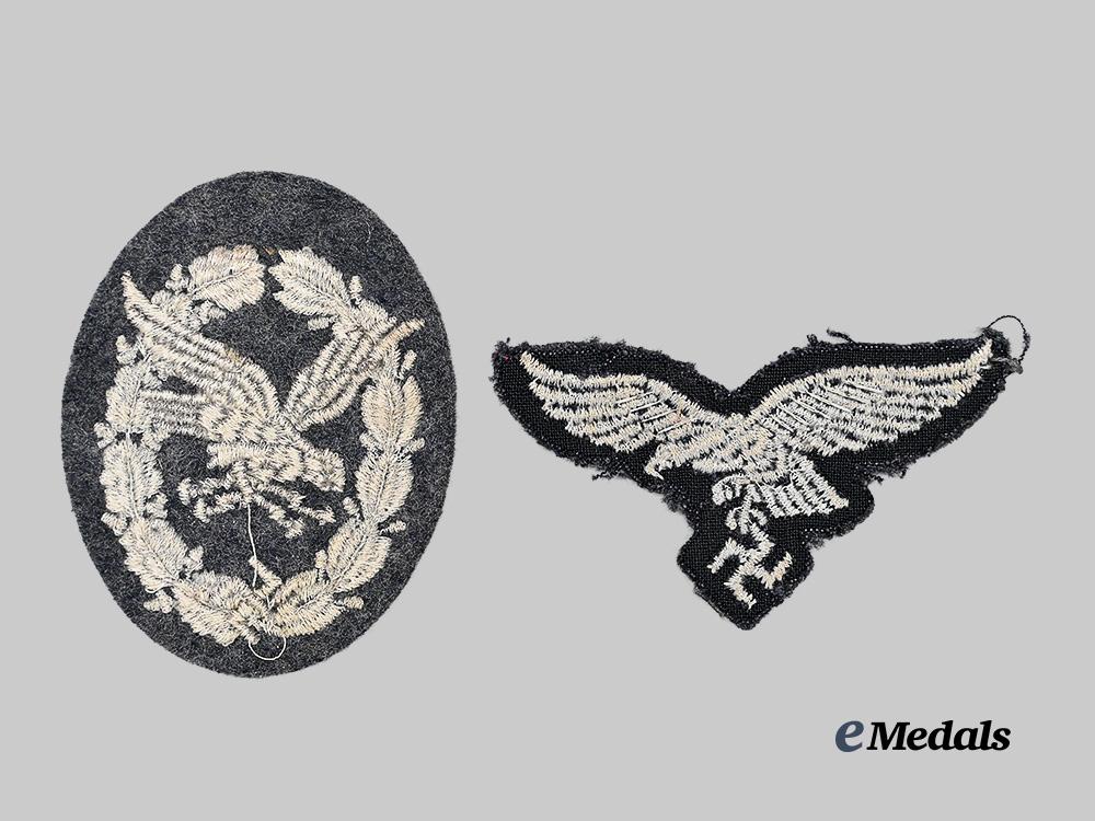 germany,_luftwaffe._a_pair_of_cloth_badges_e_medals__g61870_3