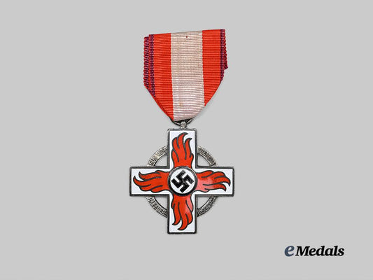 germany,_third_reich._a_fire_brigade_honour_award,_i_i_class_e_medals__g61872_2