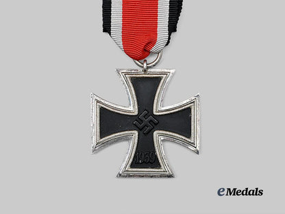 germany,_wehrmacht._a1939_iron_cross_i_i_class,_zink_core_version,_by_paulmann&_crone_e_medals__g61874_3