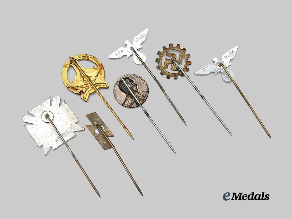germany,_third_reich._a_mixed_lot_of_stick_pins_for_labour_and_veteran_organizations_e_medals__g61876_4
