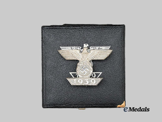germany,_wehrmacht._a1939_clasp_to_the_iron_cross_i_class,_type_b_with_case,_by_b._h._mayer_e_medals__g61880_4