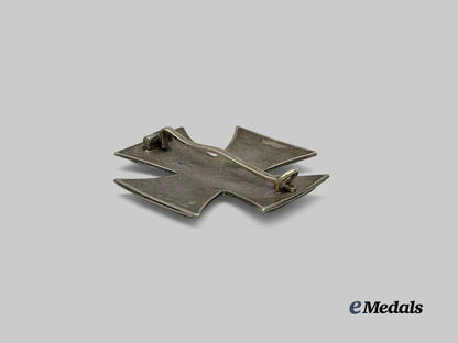 germany,_imperial._a1914_iron_cross_i_class,_privately-_purchased_example_e_medals__g61885_4