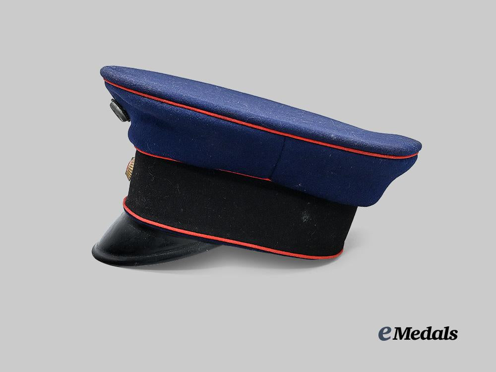 germany,_imperial._a_dark_blue_visor_cap_for_artillery,_engineer,_and_railway_troops_e_medals__g61888_5