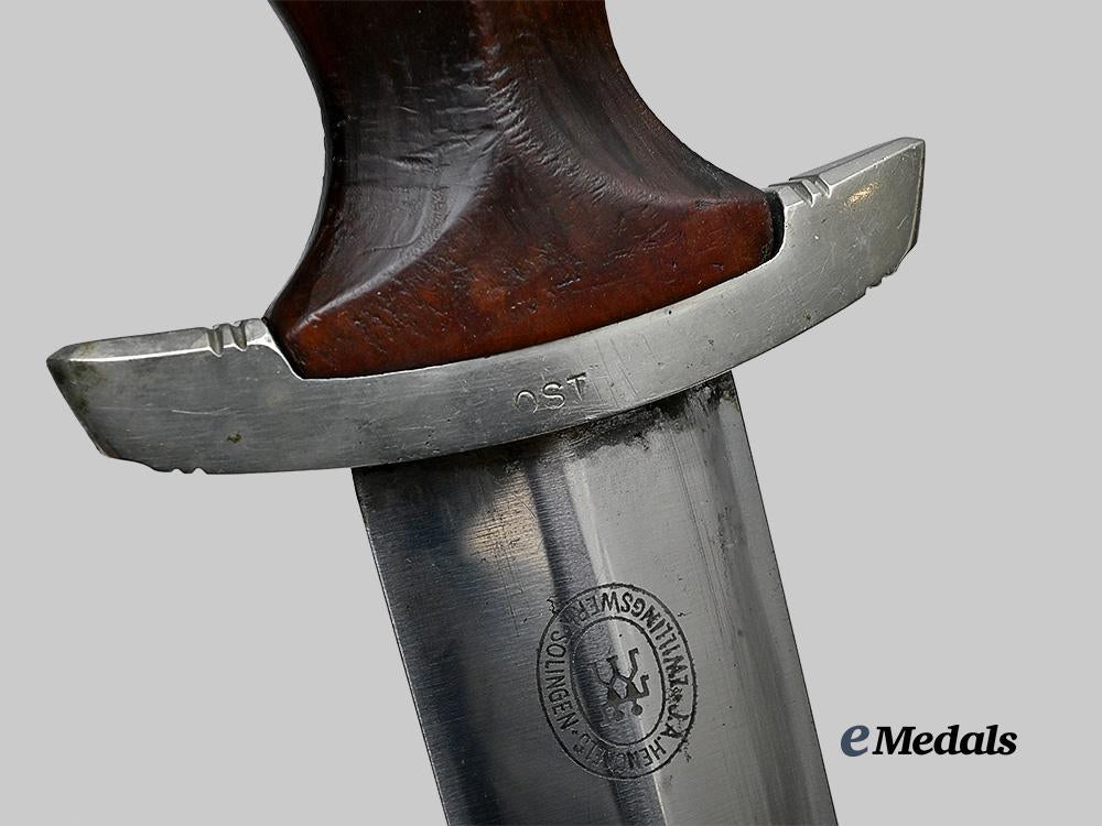 germany,_s_a._a_model1933_service_dagger,_s_a-_gruppe_ostland,_by_j._a._henckels_e_medals__g61890_9