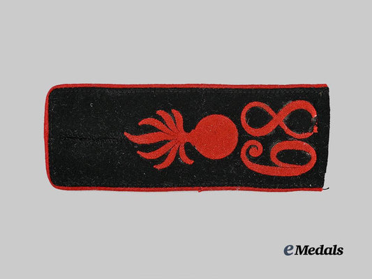 germany,_imperial._a_shoulder_strap_for_an_enlisted_soldier_of_royal_saxon_field_artillery_regiment_no.68_e_medals__g61893_2