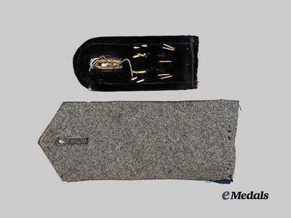 germany,_imperial._a_lot_of_shoulder_boards_e_medals__g61894_3