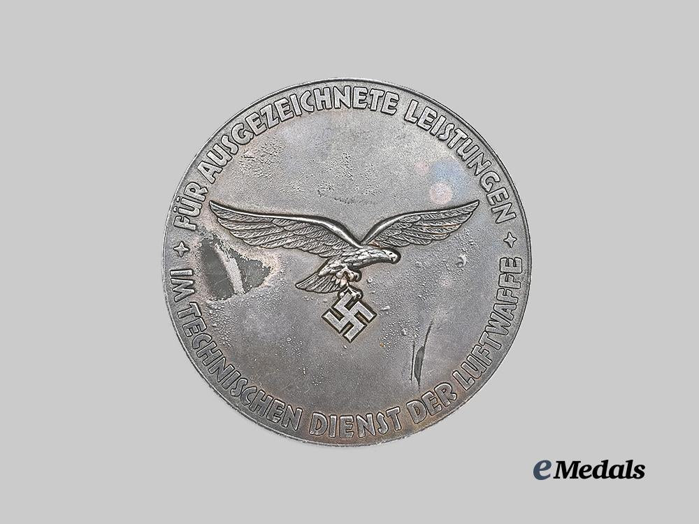 germany,_luftwaffe._a_medal_for_outstanding_technical_achievements_e_medals__g61916_2