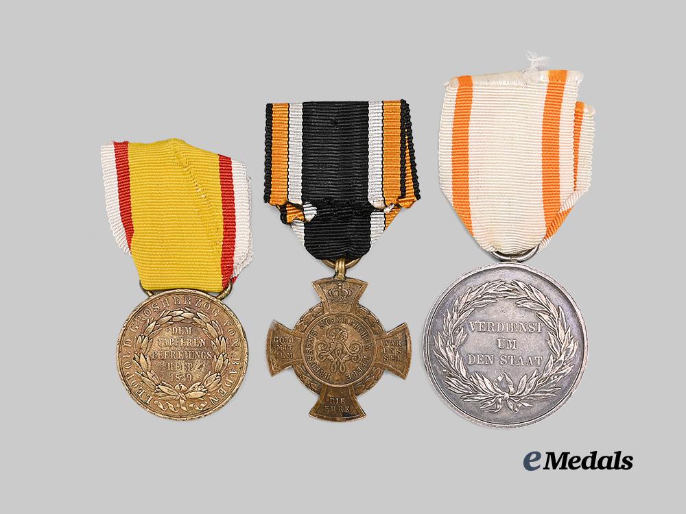 germany,_imperial._a_mixed_lot_of_medals_for_military_and_civil_service_e_medals__g61917_4